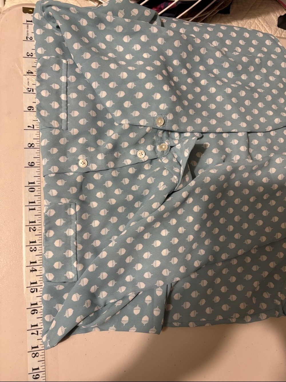 Cottagecore Button Down Shirt Size Small Acorns Blue White Grannycore Layers - Picture 10 of 11